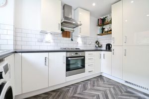 Photo 16- click for photo gallery